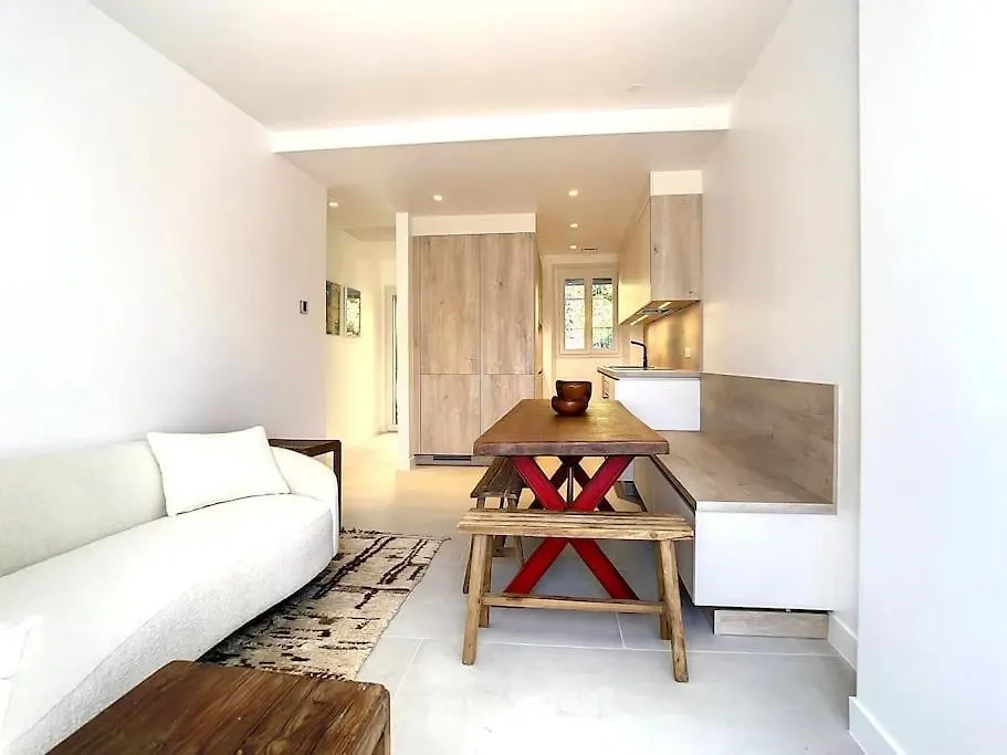 Best Location In Cannes! Just Renovated! Francie